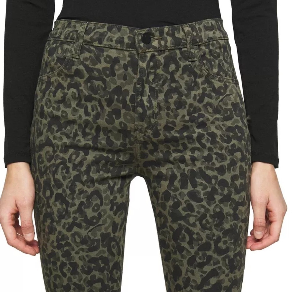 J Brand green animal, camo skinny jeans  - Picture 3 of 6